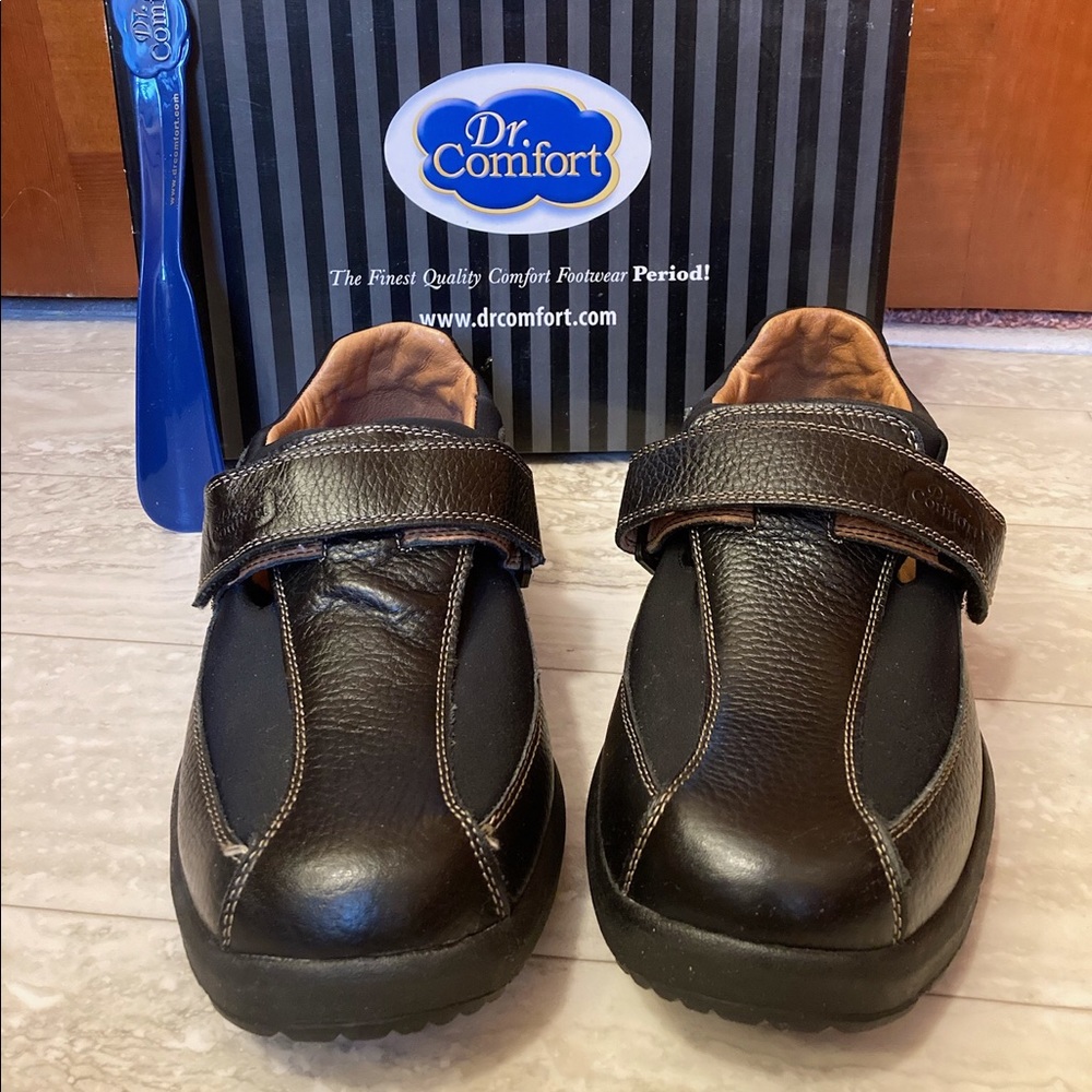 men’s Dr.Comfort Douglas black leather and Lycra with Velcro closure